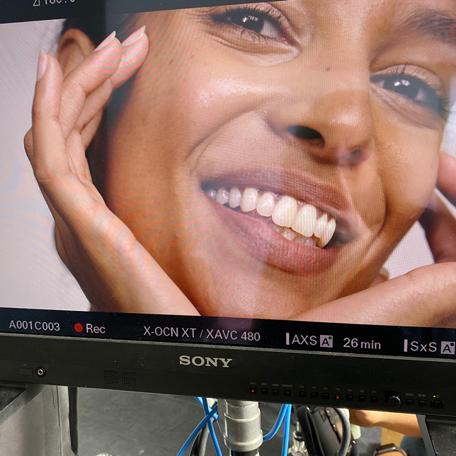 Film playback of the actress on the set of the Glossier shoot